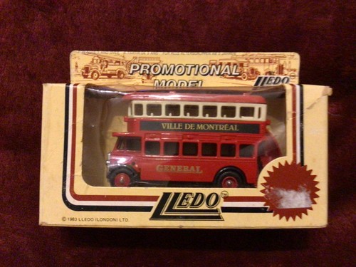 Lledo diecast model aec - diecast, regent