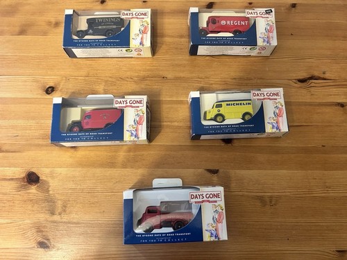 Lledo vintage models - x, dg